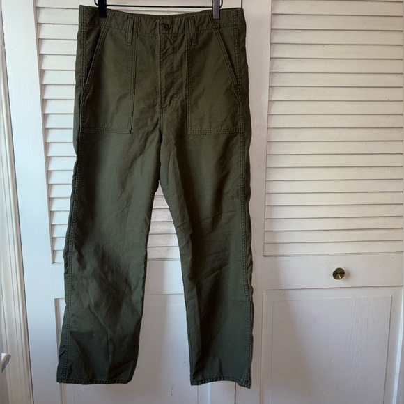 Levi’s Ribcage Straight High Rise Olive Utility Patch Pocket Pants Size 31 - Picture 3 of 9